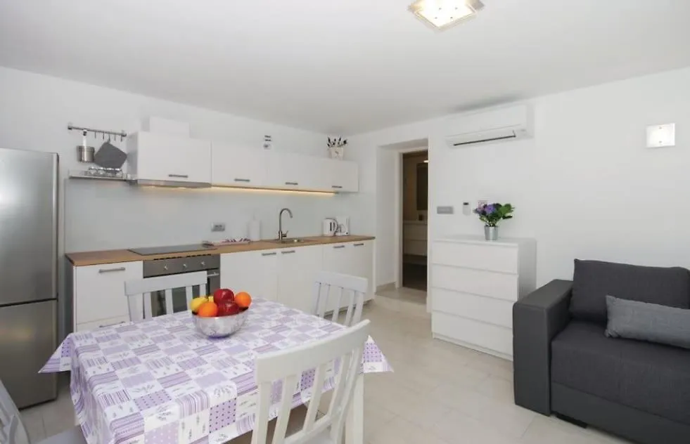 Villa Anna Maria Apartment Rijeka